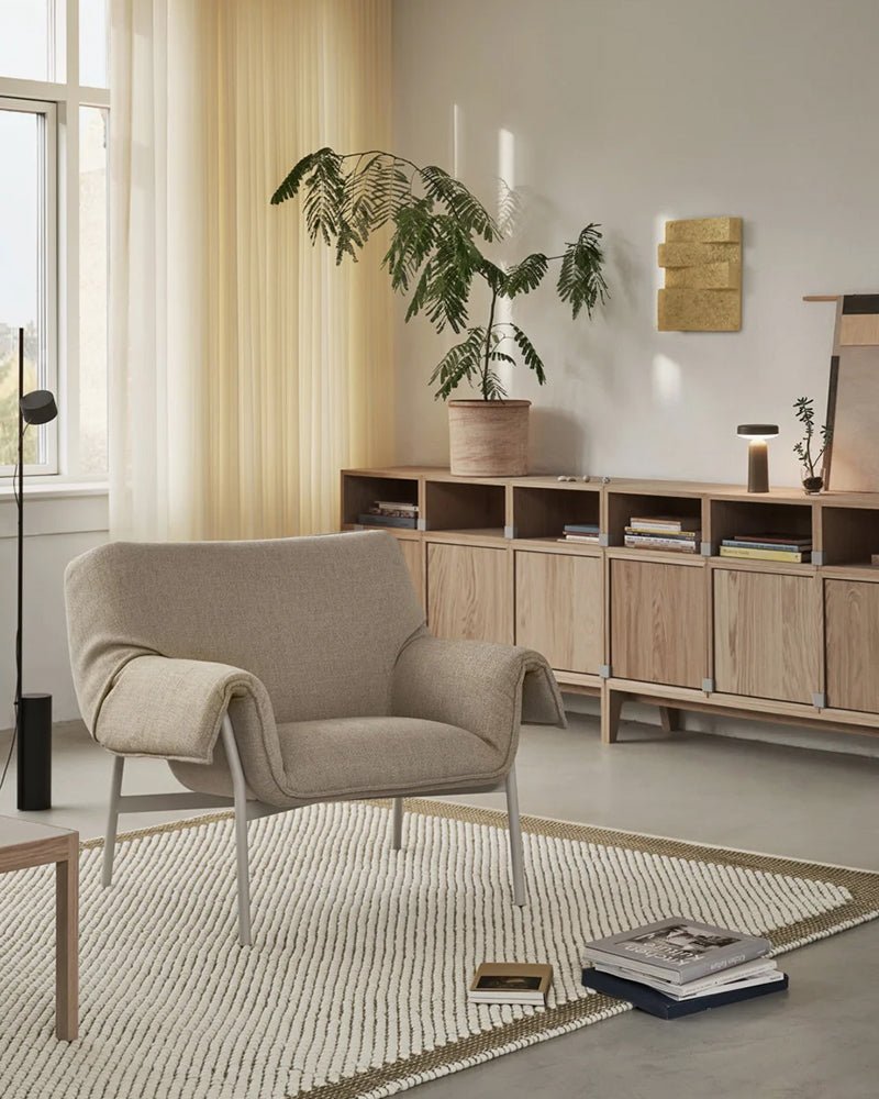 Stacked reol Muuto Just Add People